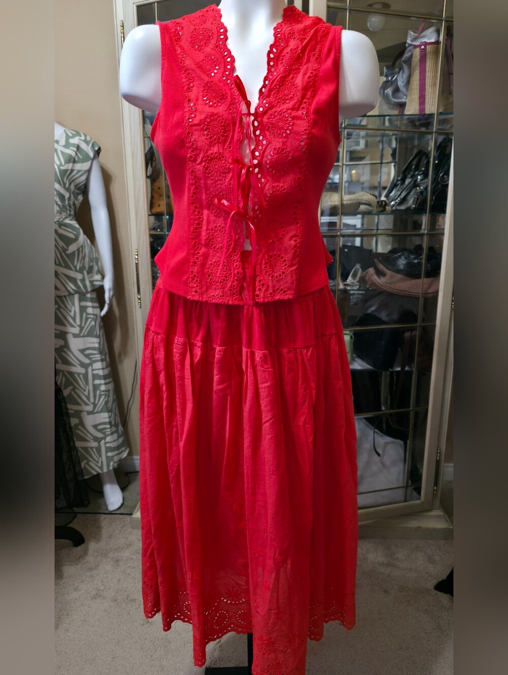 Women’s Red Eyelet Tie-Front Skirt Set